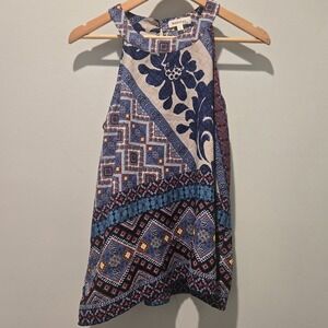 Monteau Los Angeles‎ Large Blue Flower Top Halter Tank